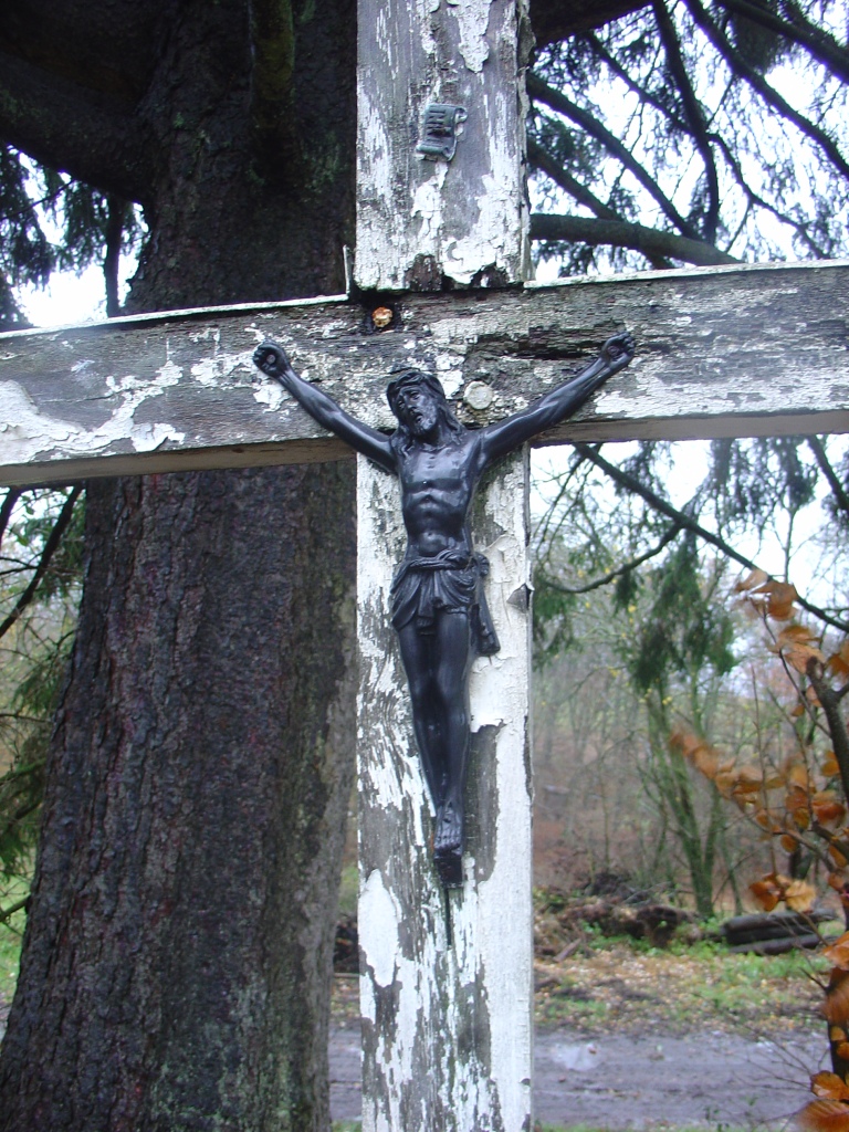 Croix de la Bouchaye (avant sa rénovation)